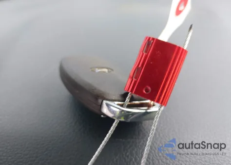 2019 Hyundai Tucson Limited z USA, uszkodzony, nr VIN KM8J33AL7KU915375